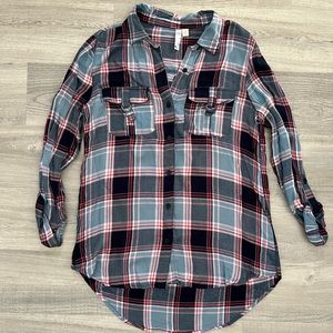 NWOT Francesca’s Flannel Shirt